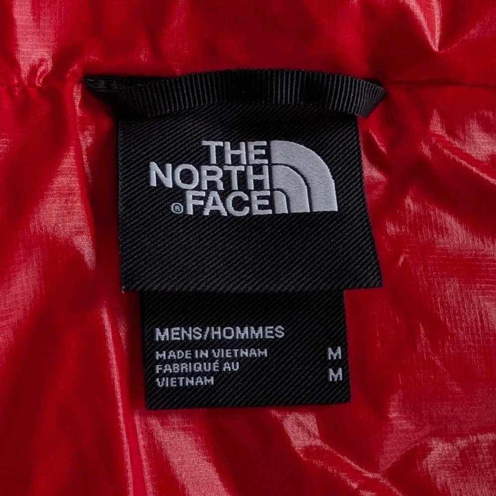 The North Face Mens Thermoball Eco Puffer Jacket Red Quilted Full Zip Medium